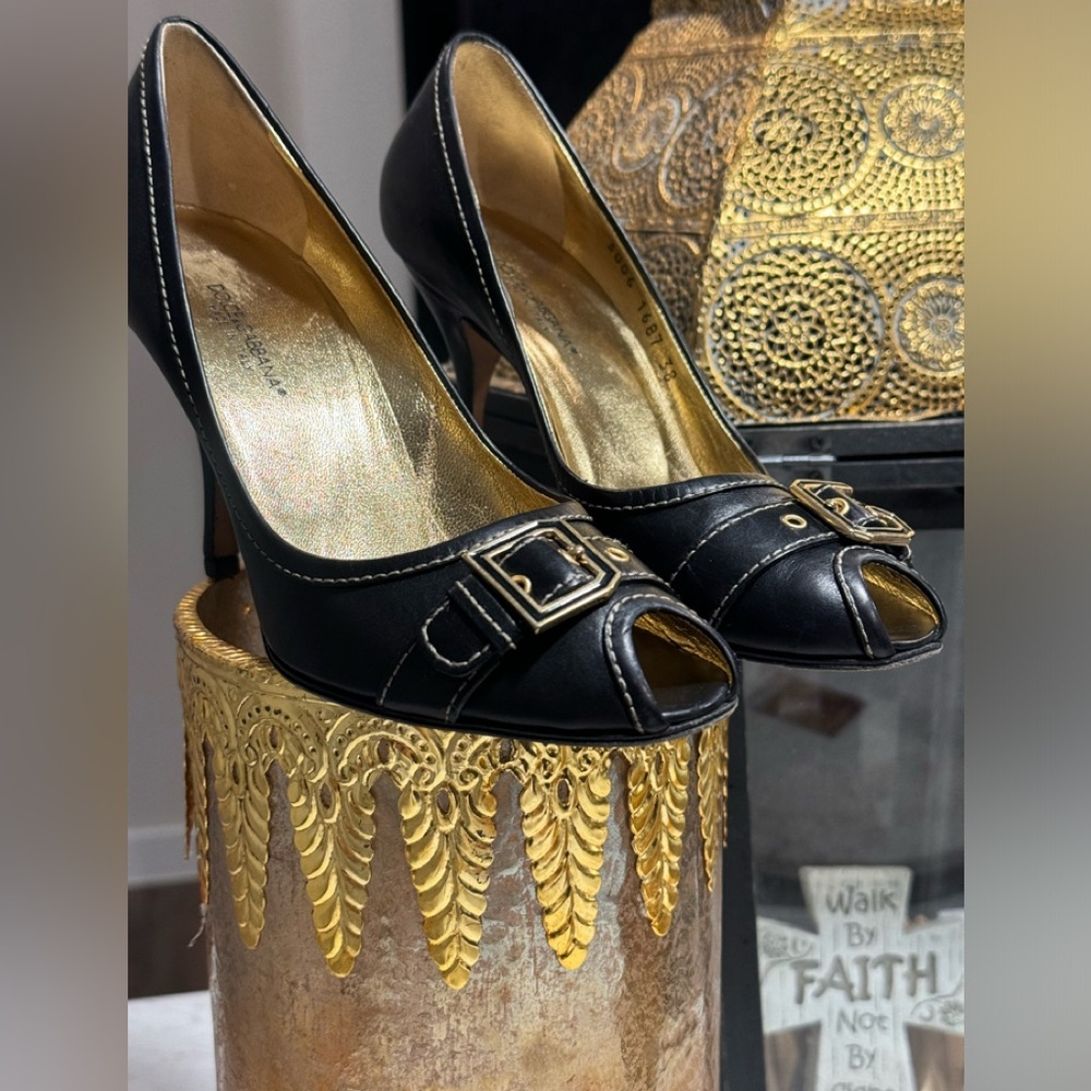 DOCE & GABBANA - AUTHENTIC — Peep Toe Pumps with Buckle Strap Heels - SIZE: 38